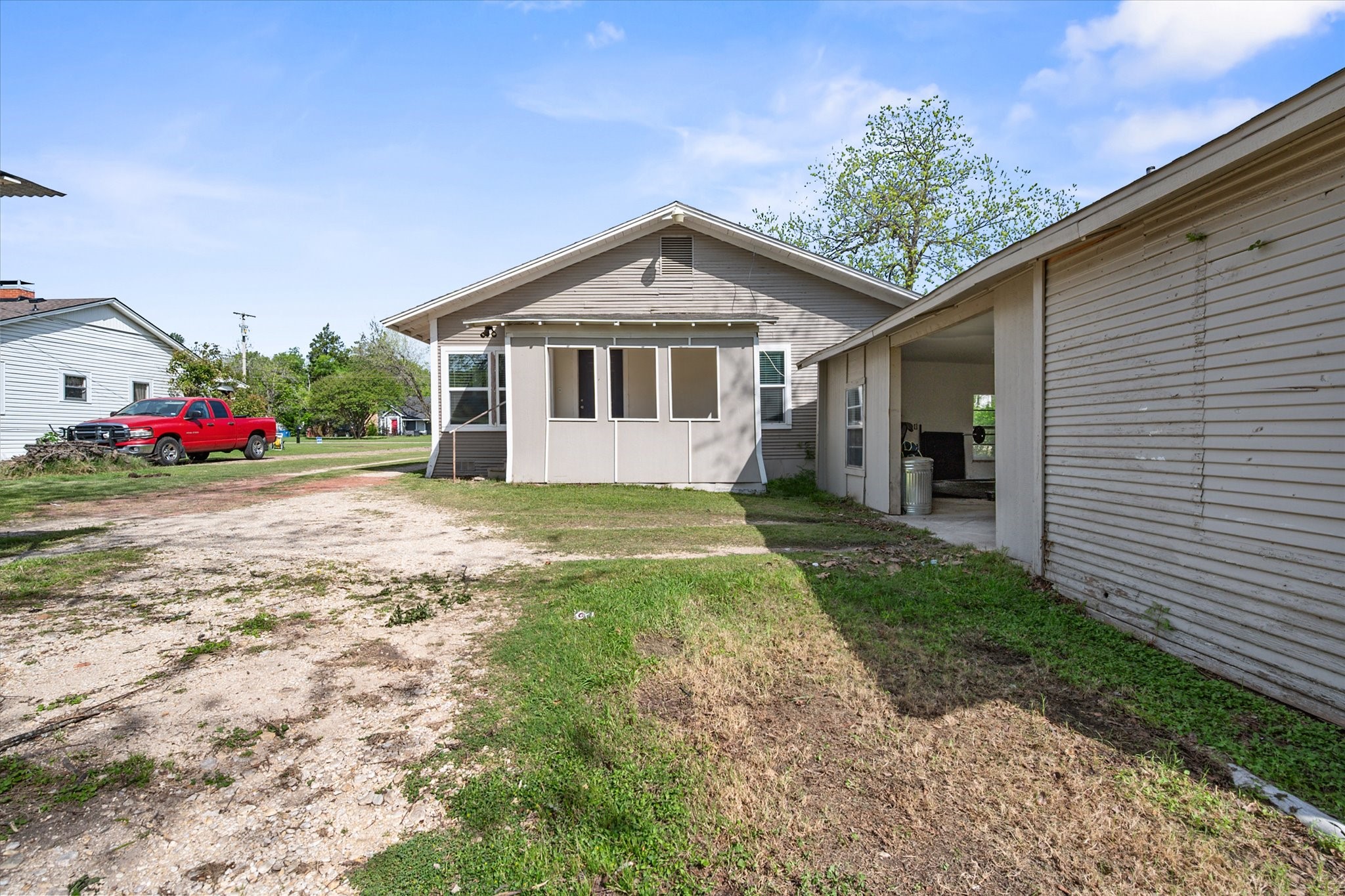 2215 W Park Row Boulevard Corsicana TX 75110