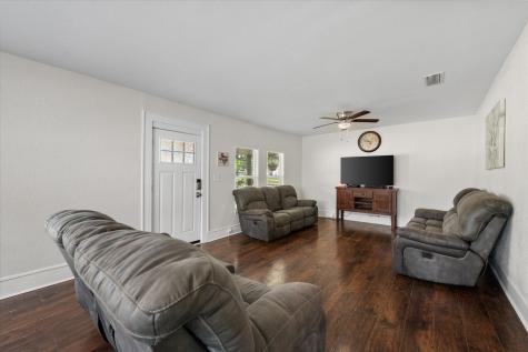 2215 W Park Row Boulevard Corsicana TX 75110
