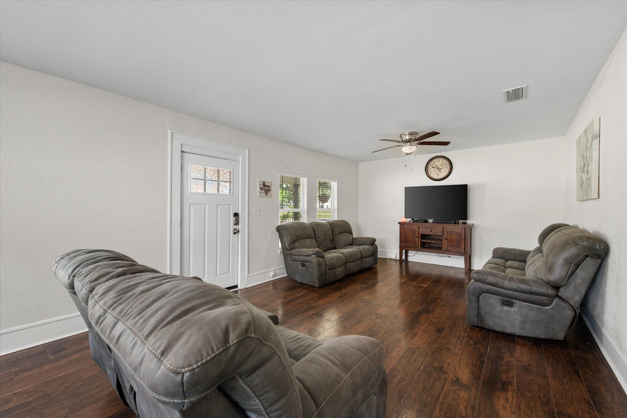 2215 W Park Row Boulevard Corsicana TX 75110
