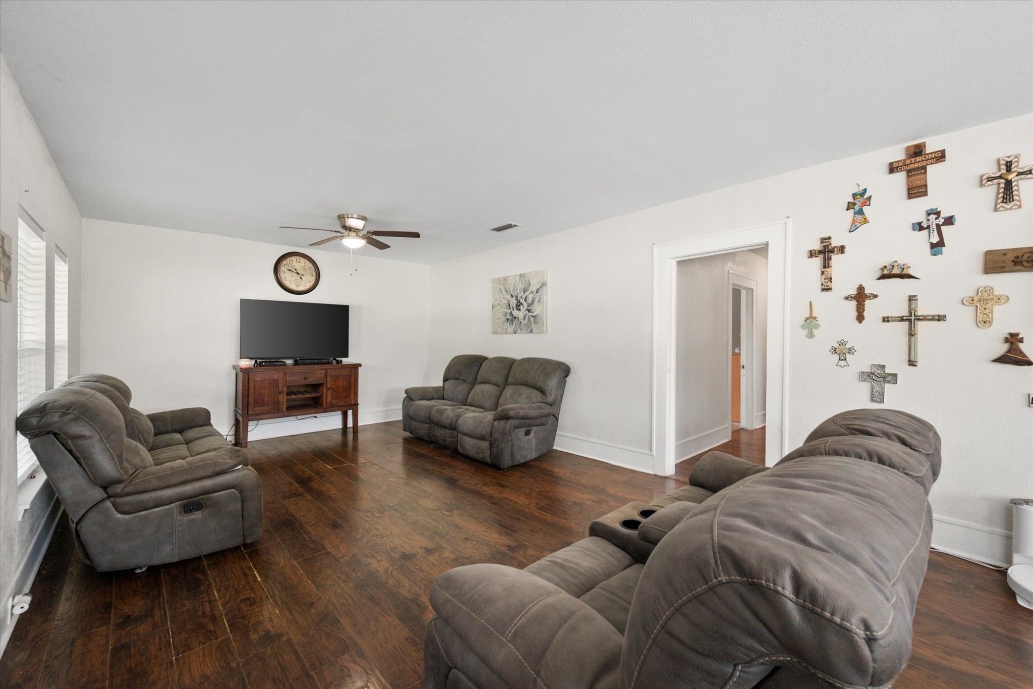 2215 W Park Row Boulevard Corsicana TX 75110