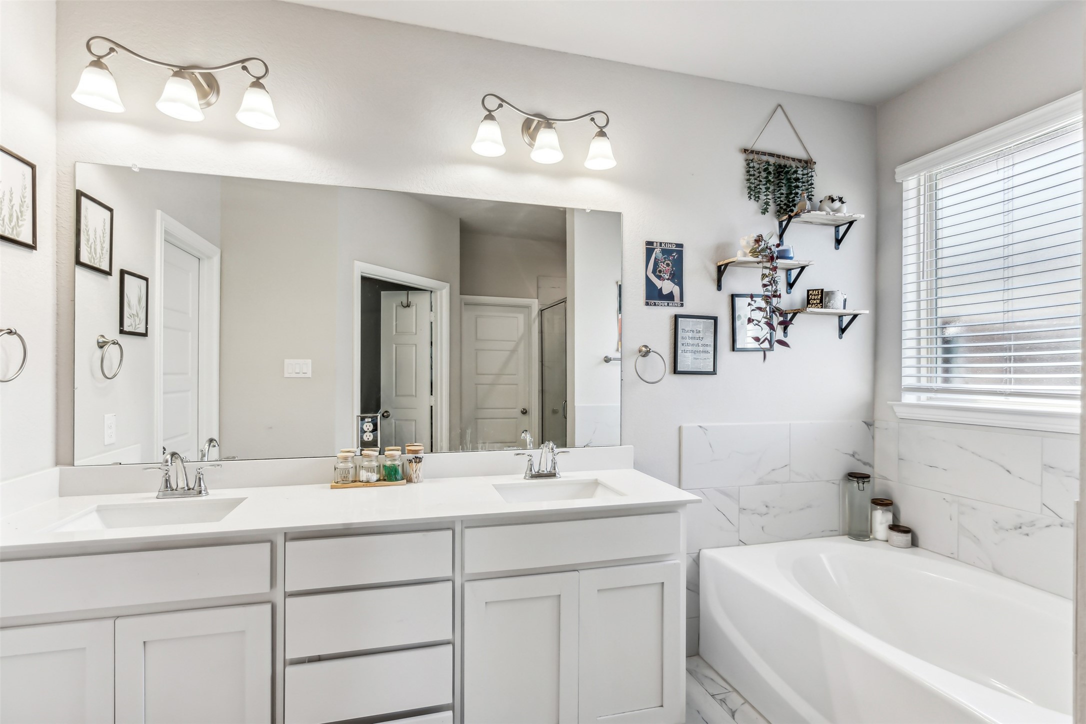 413 Carlisle Drive Weatherford TX 76085