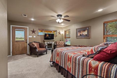 5285 County Road 3226 Lone Oak TX 75453