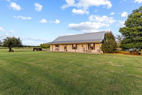 5285 County Road 3226 Lone Oak TX 75453