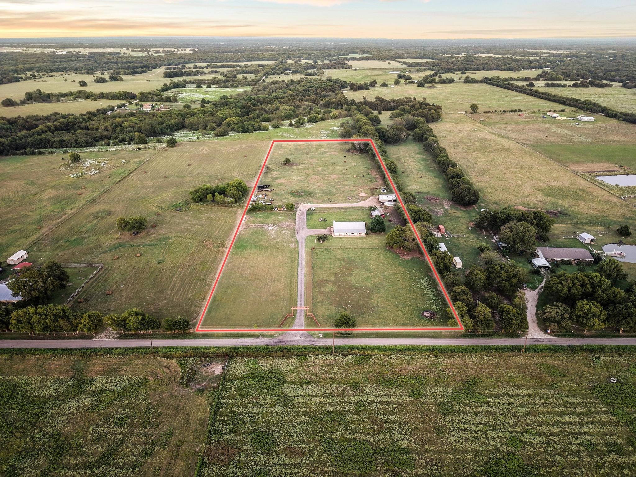 5285 County Road 3226 Lone Oak TX 75453