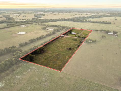 5285 County Road 3226 Lone Oak TX 75453