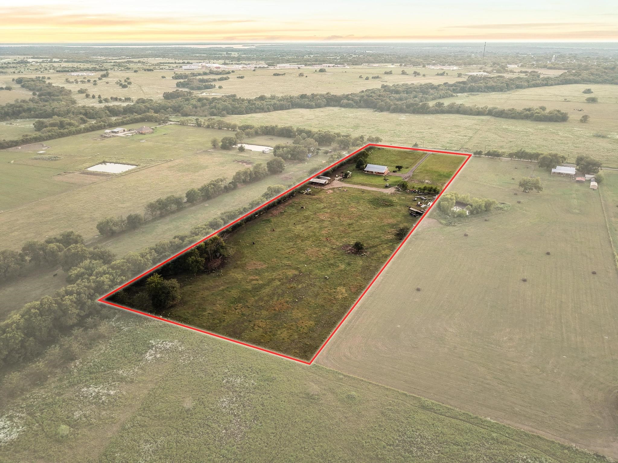 5285 County Road 3226 Lone Oak TX 75453