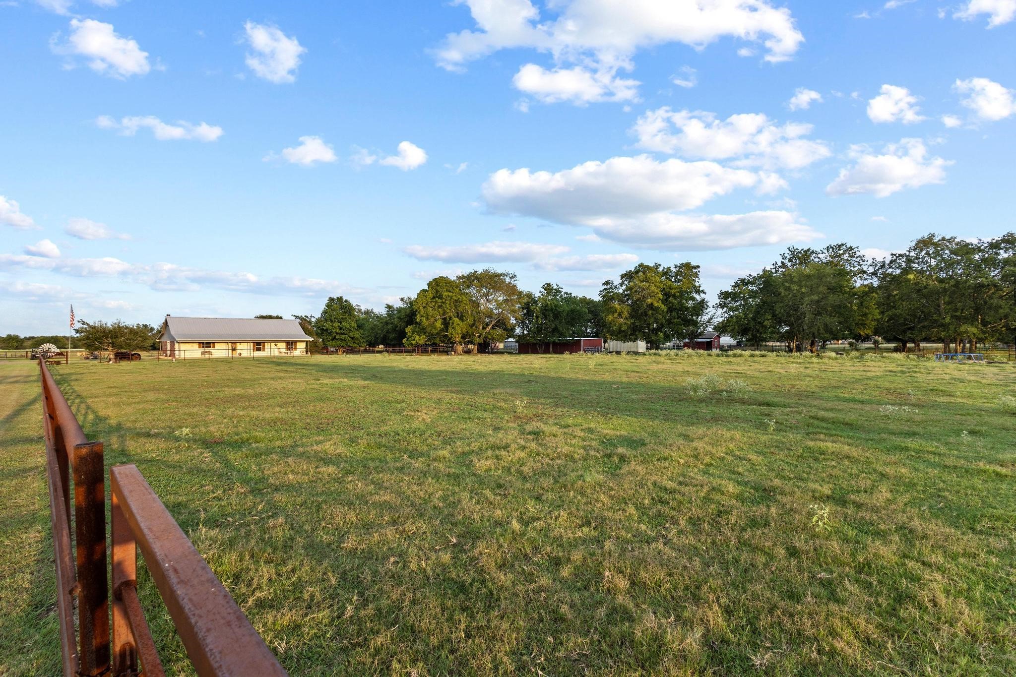 5285 County Road 3226 Lone Oak TX 75453