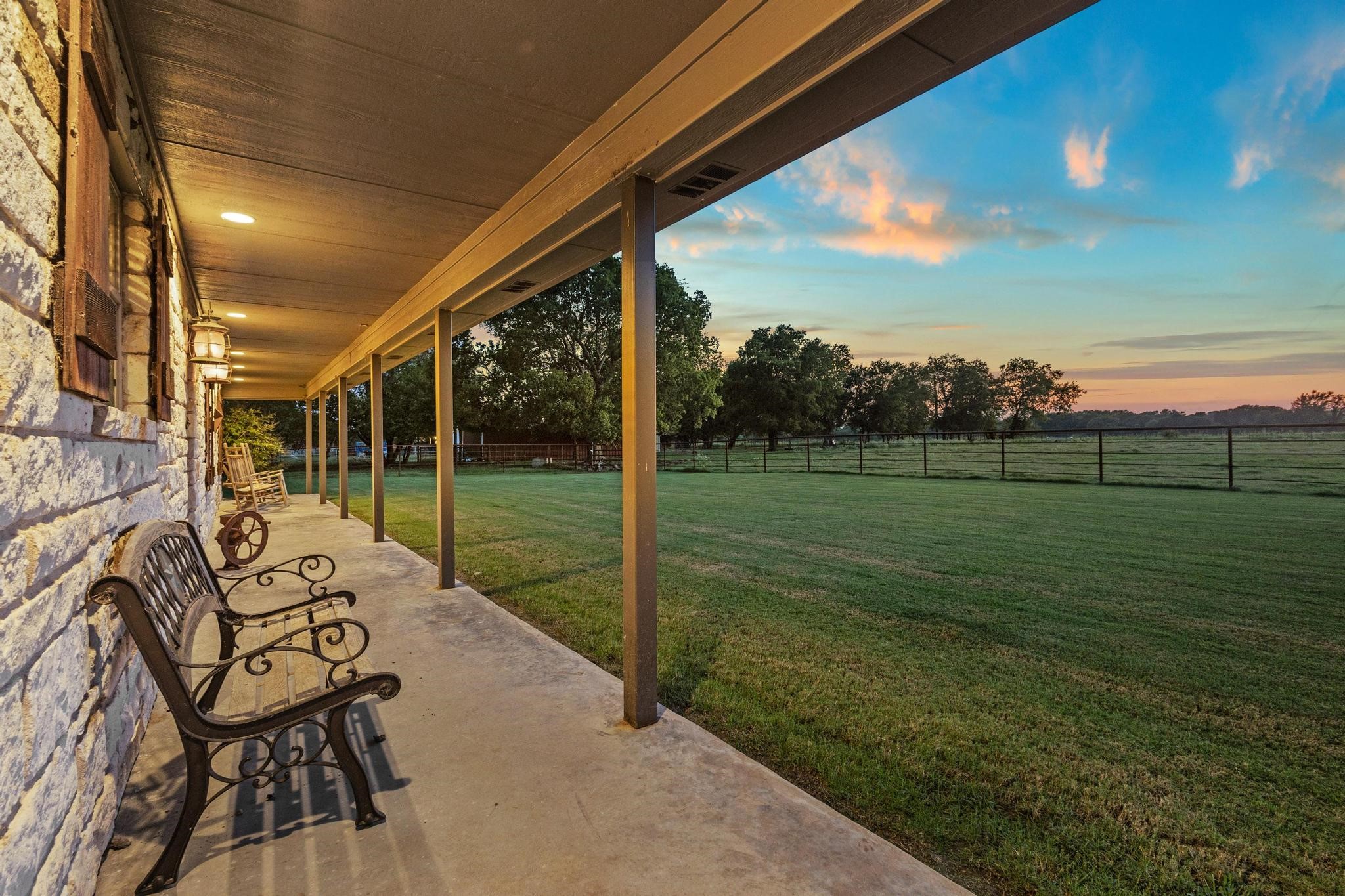 5285 County Road 3226 Lone Oak TX 75453