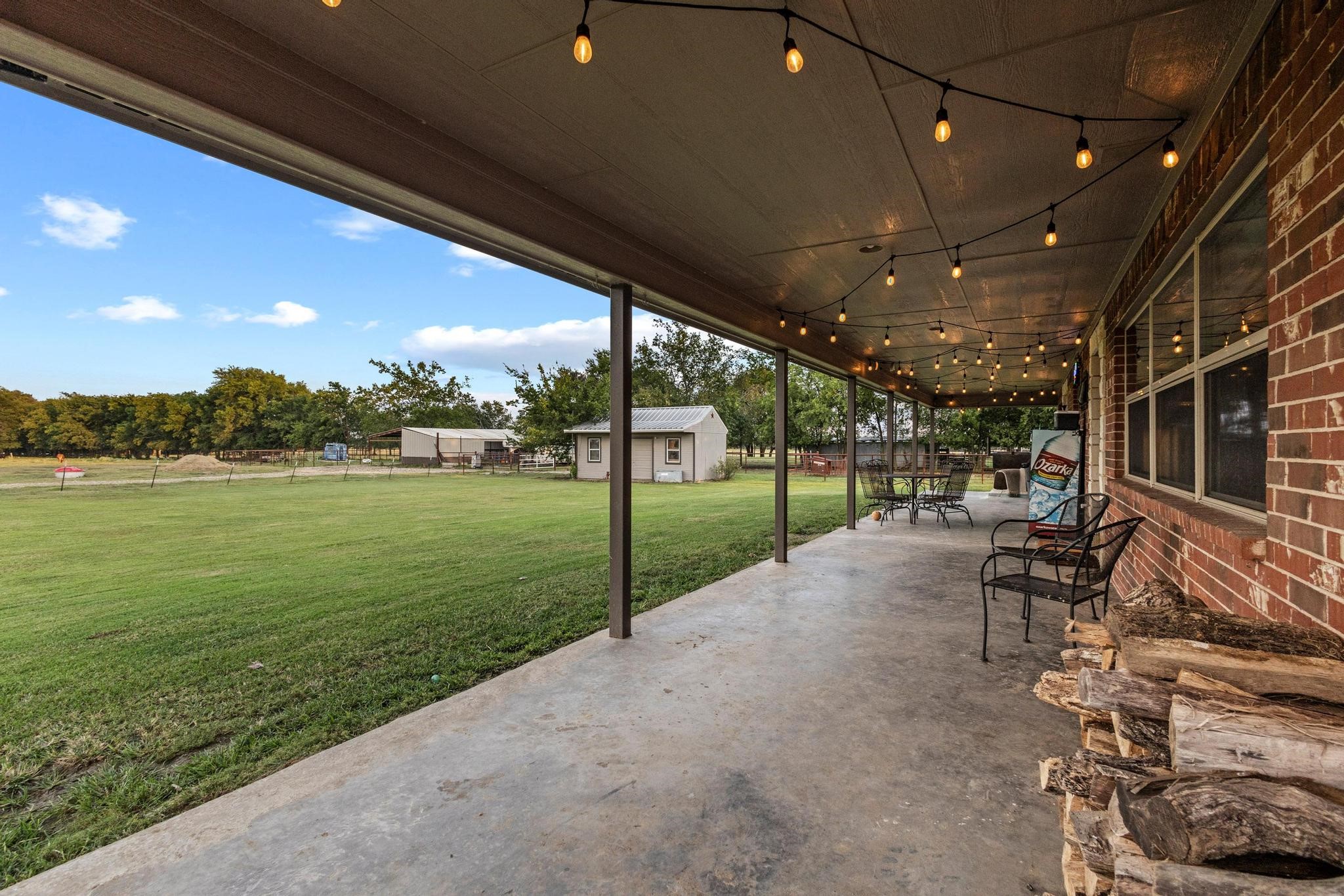 5285 County Road 3226 Lone Oak TX 75453