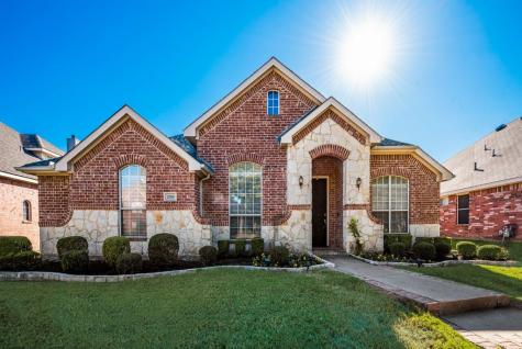 2709 Crosslands Drive Garland TX 75040