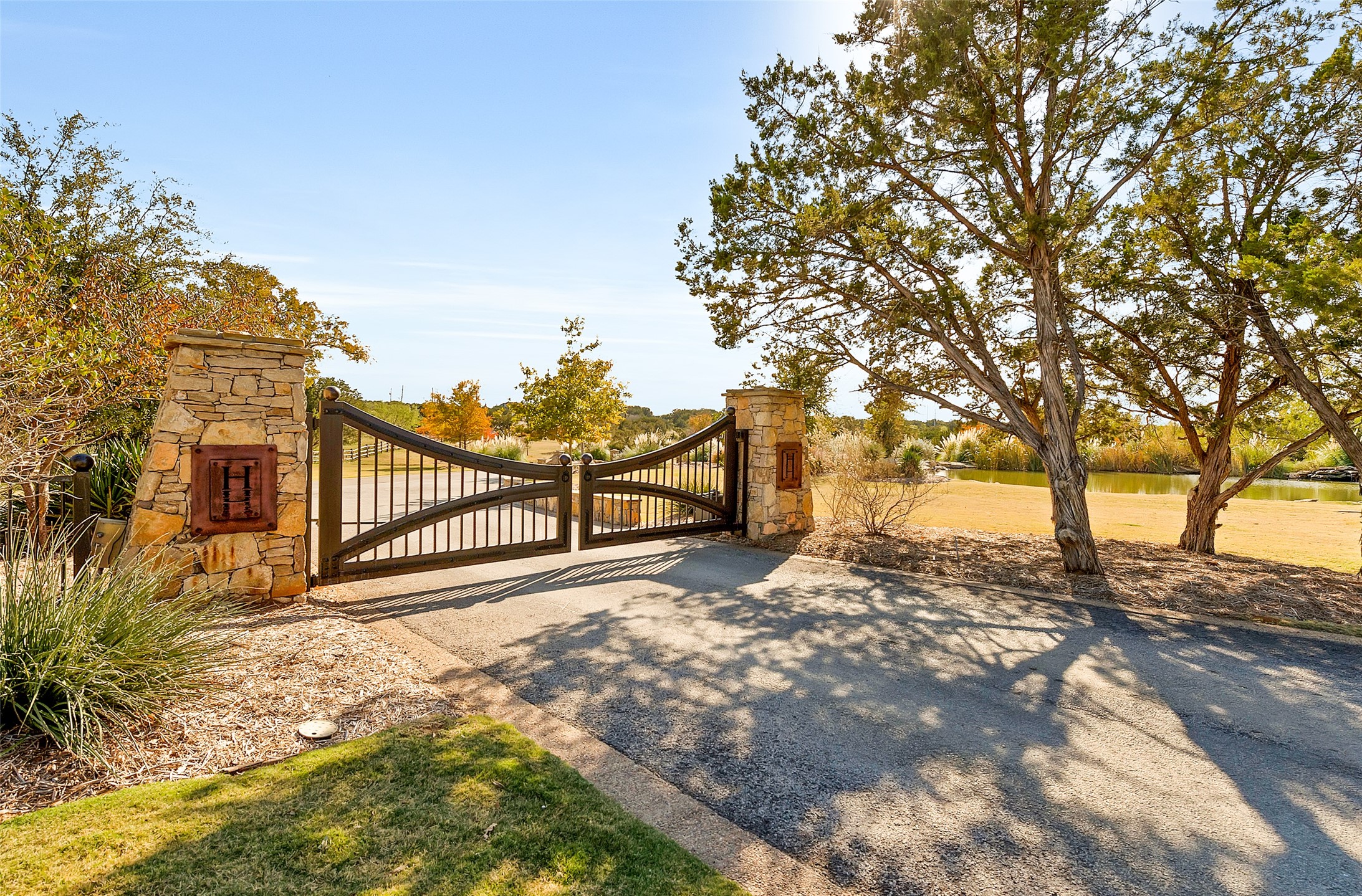 2212 Century Oak Drive Graford TX 76449