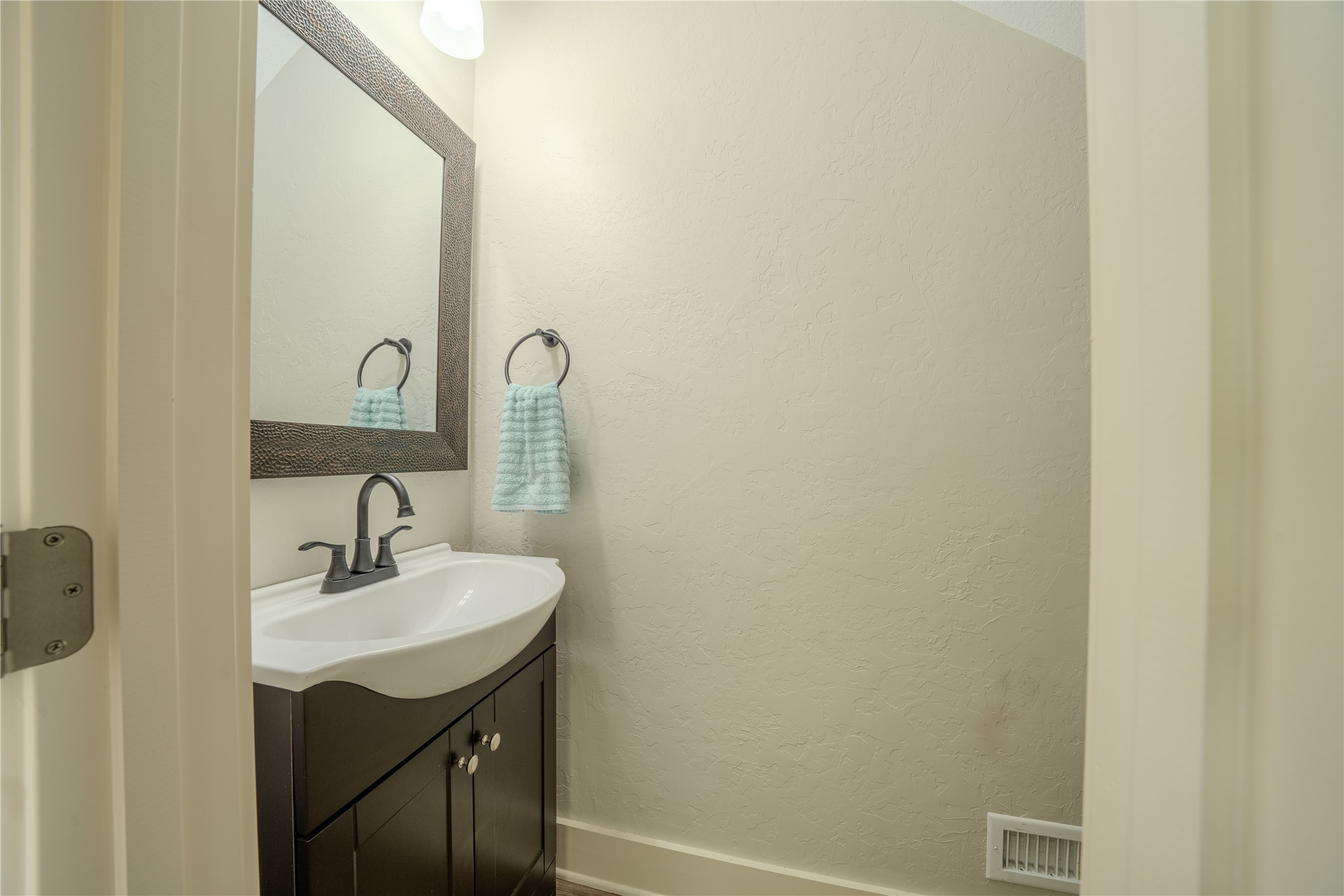 518 Whispering Pine Trail Mount Vernon TX 75494