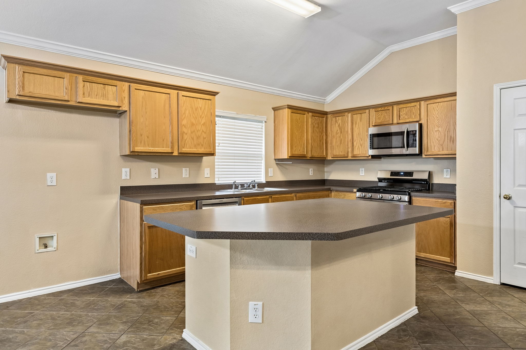 4519 Jackson Meadows Drive Sachse TX 75048