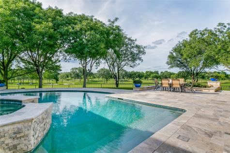1505 Cottonwood Valley Circle N Irving TX 75038