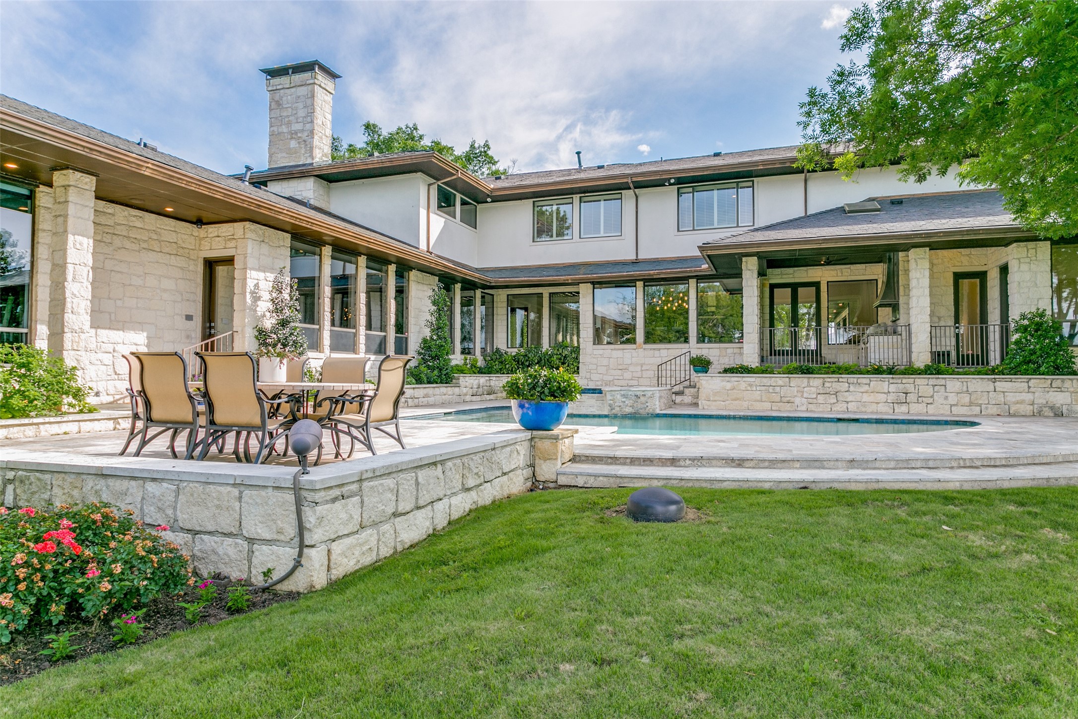 1505 Cottonwood Valley Circle N Irving TX 75038