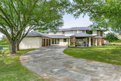 1505 Cottonwood Valley Circle N Irving TX 75038