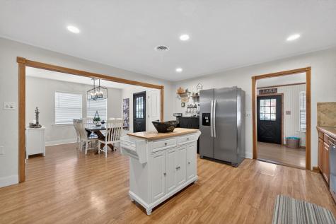 208 Harbor Drive Gun Barrel City TX 75156