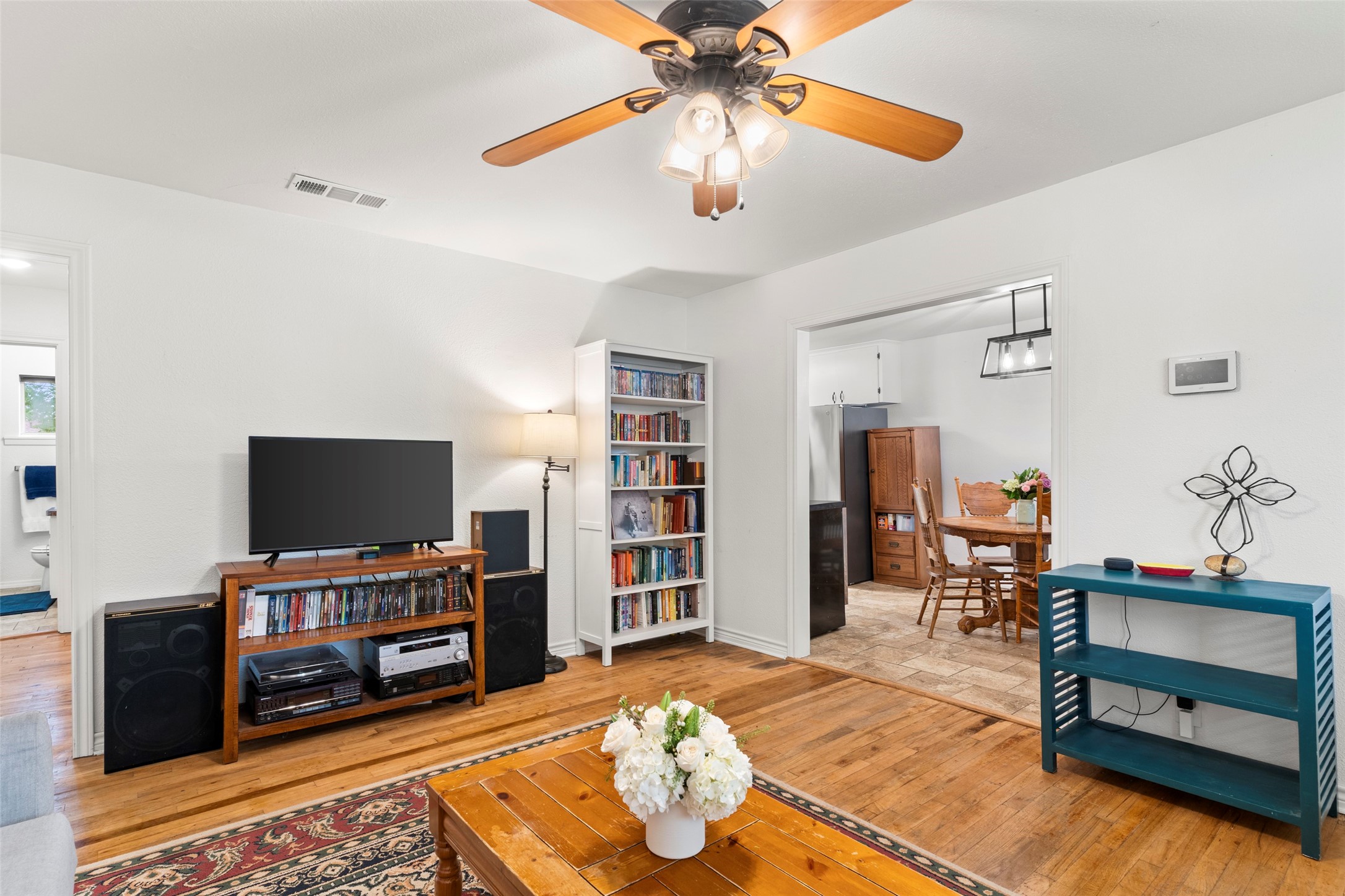 807 Elizabeth Boulevard Granbury TX 76048