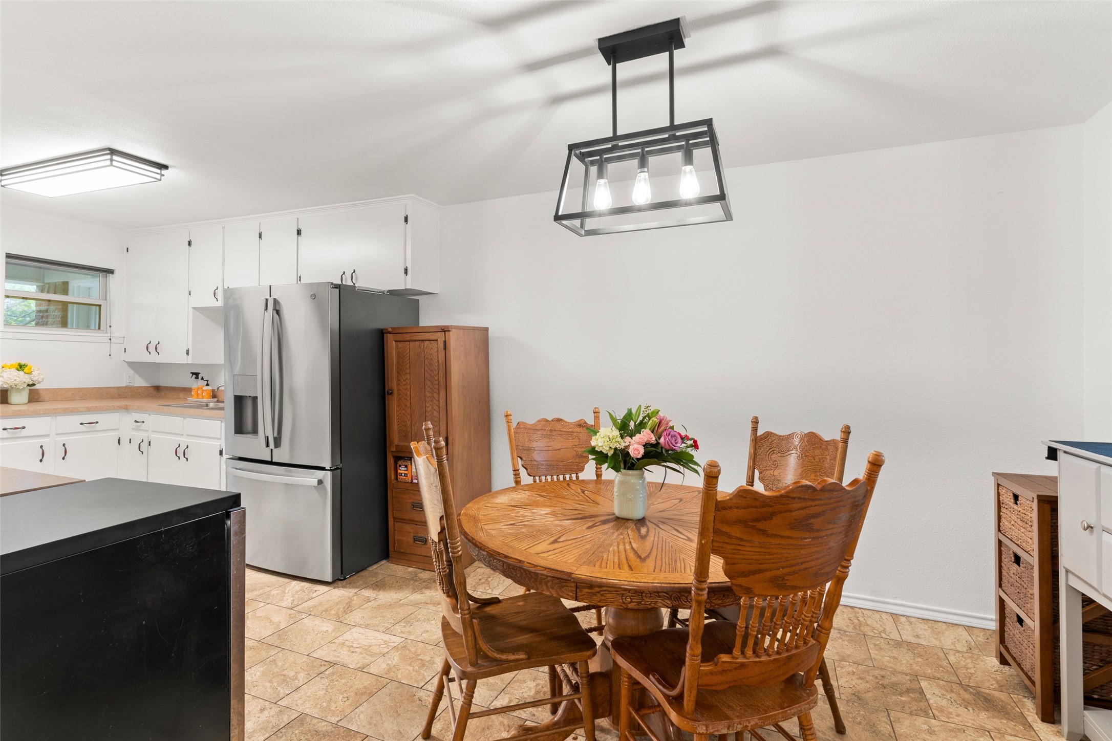 807 Elizabeth Boulevard Granbury TX 76048