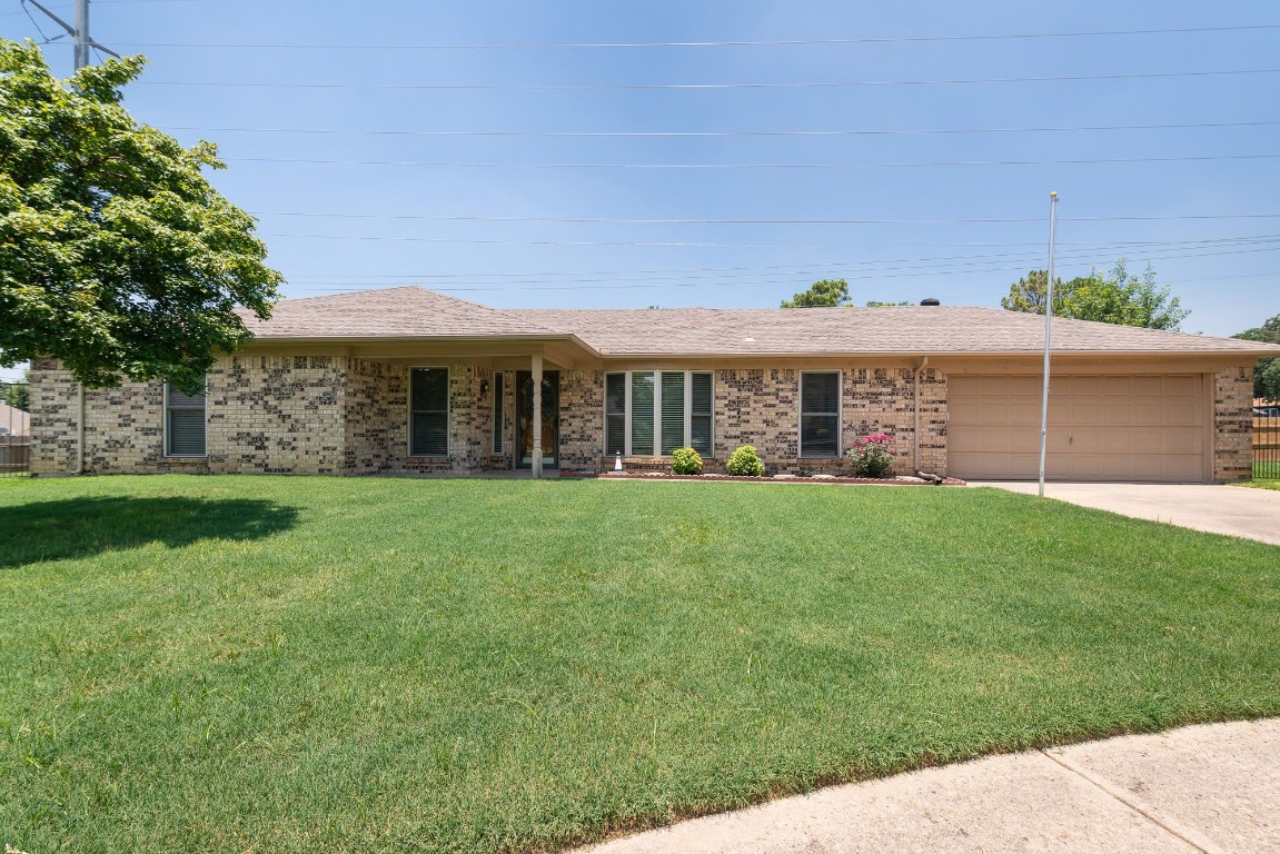 2919 Post Oak Court Bedford TX 76021
