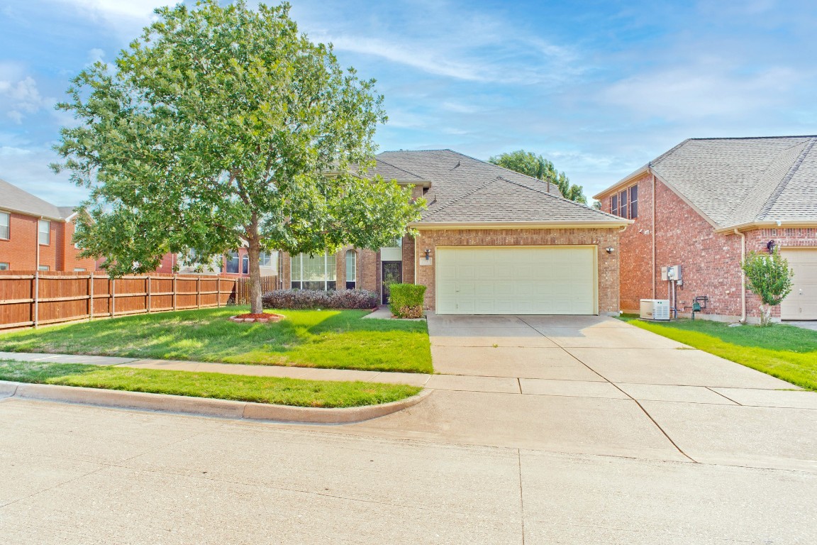 2733 Maple Creek Drive Fort Worth TX 76177