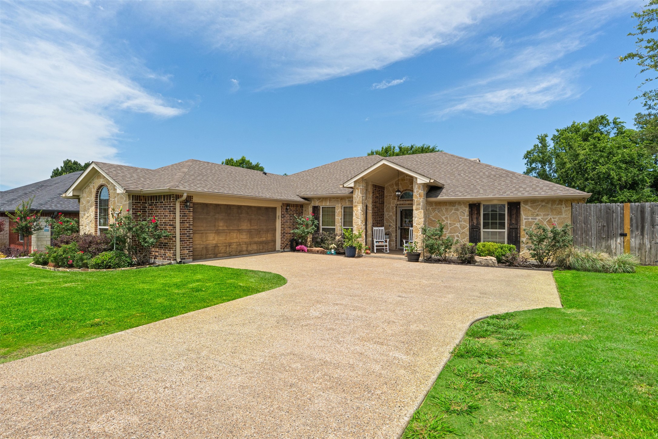916 Winged Foot Corsicana TX 75110