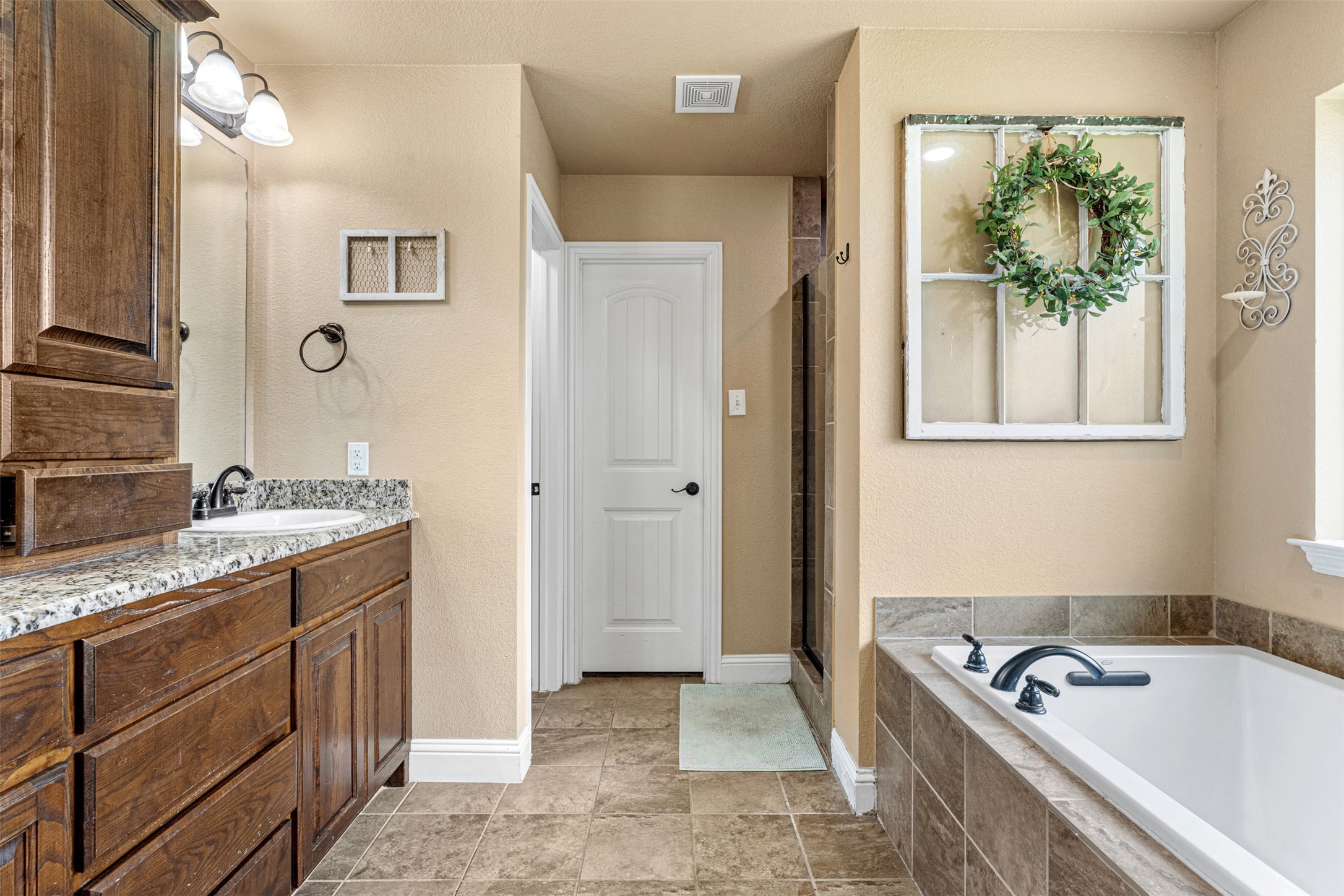 916 Winged Foot Corsicana TX 75110