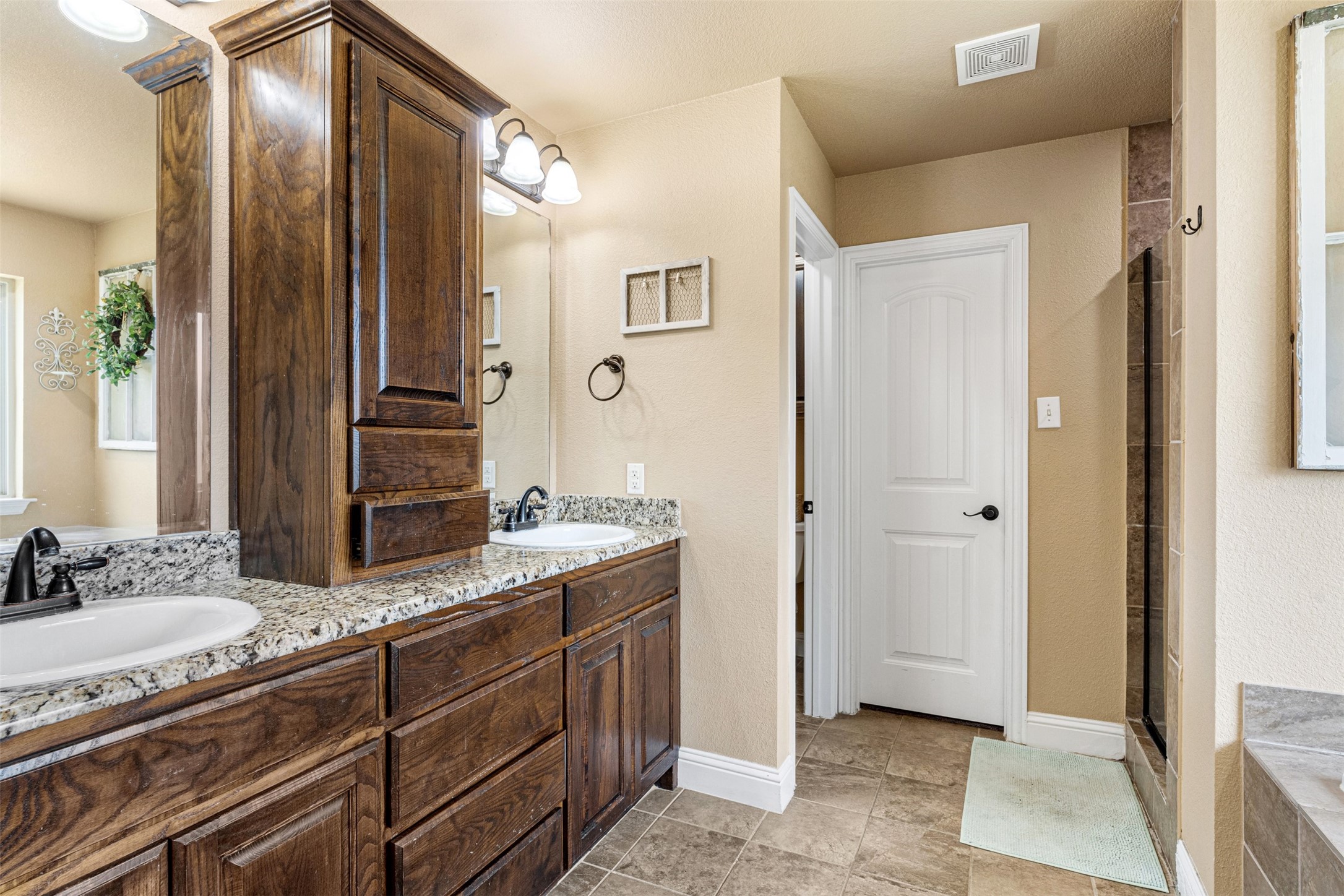 916 Winged Foot Corsicana TX 75110