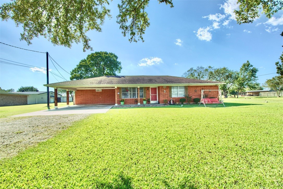 1111 N Ross Avenue Mexia TX 76667