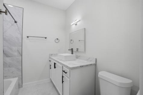 518 Royal Avenue Grand Prairie TX 75051