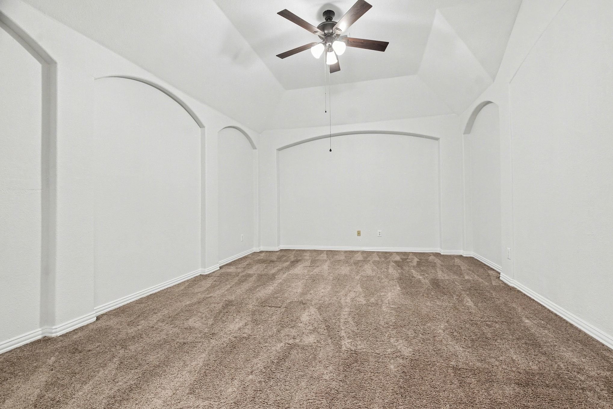 1930 Wind Lake Circle Garland TX 75040