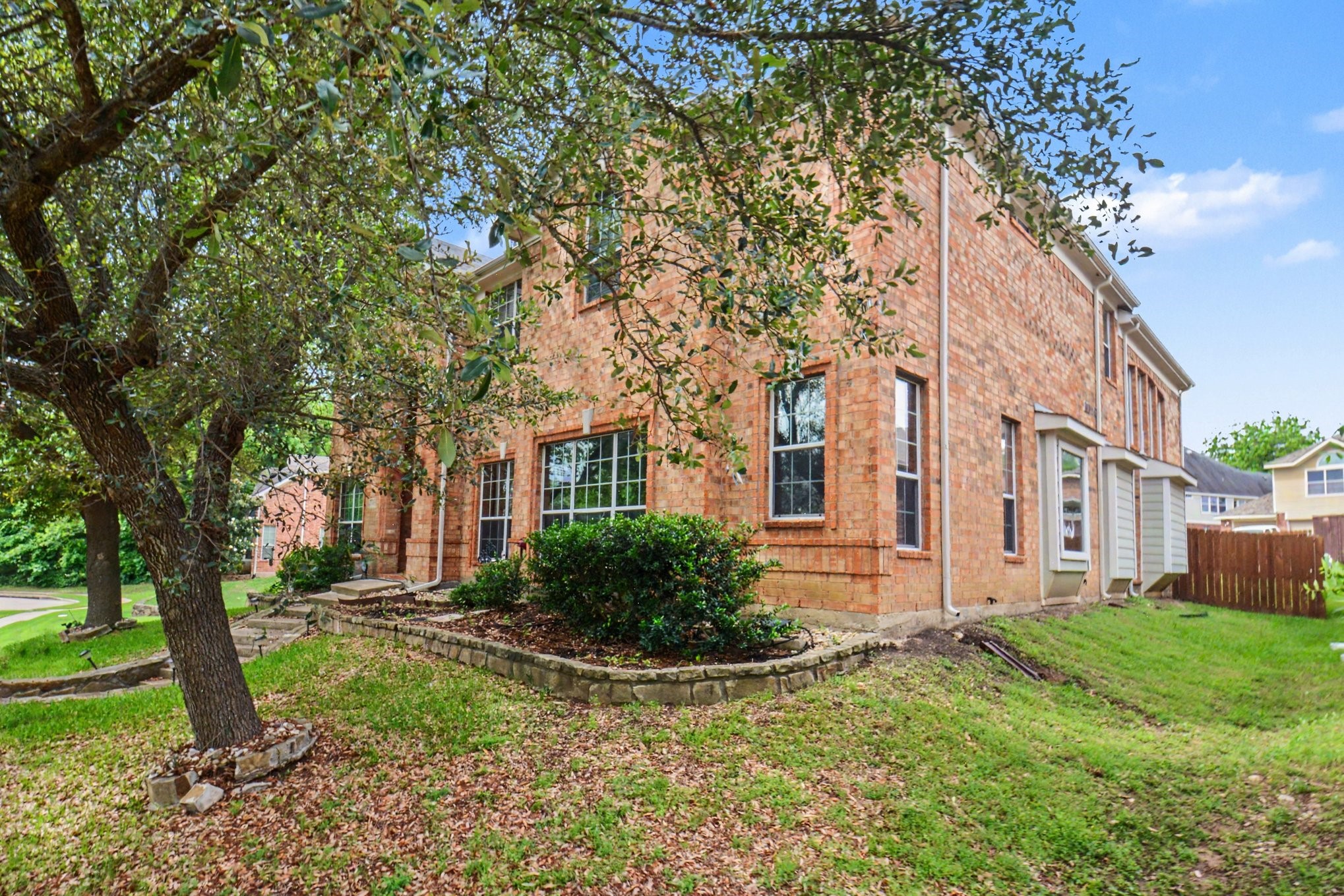 1930 Wind Lake Circle Garland TX 75040