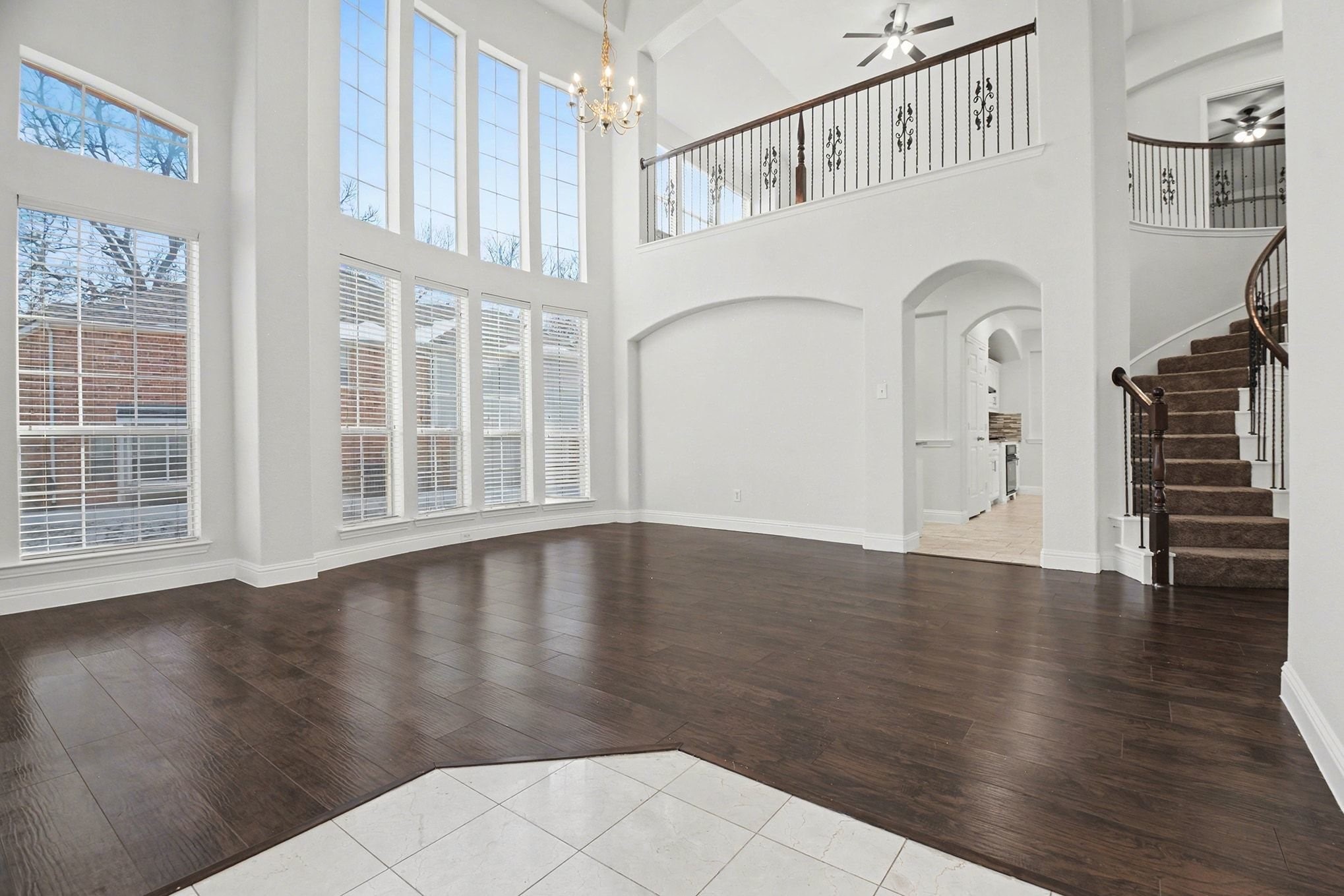 1930 Wind Lake Circle Garland TX 75040