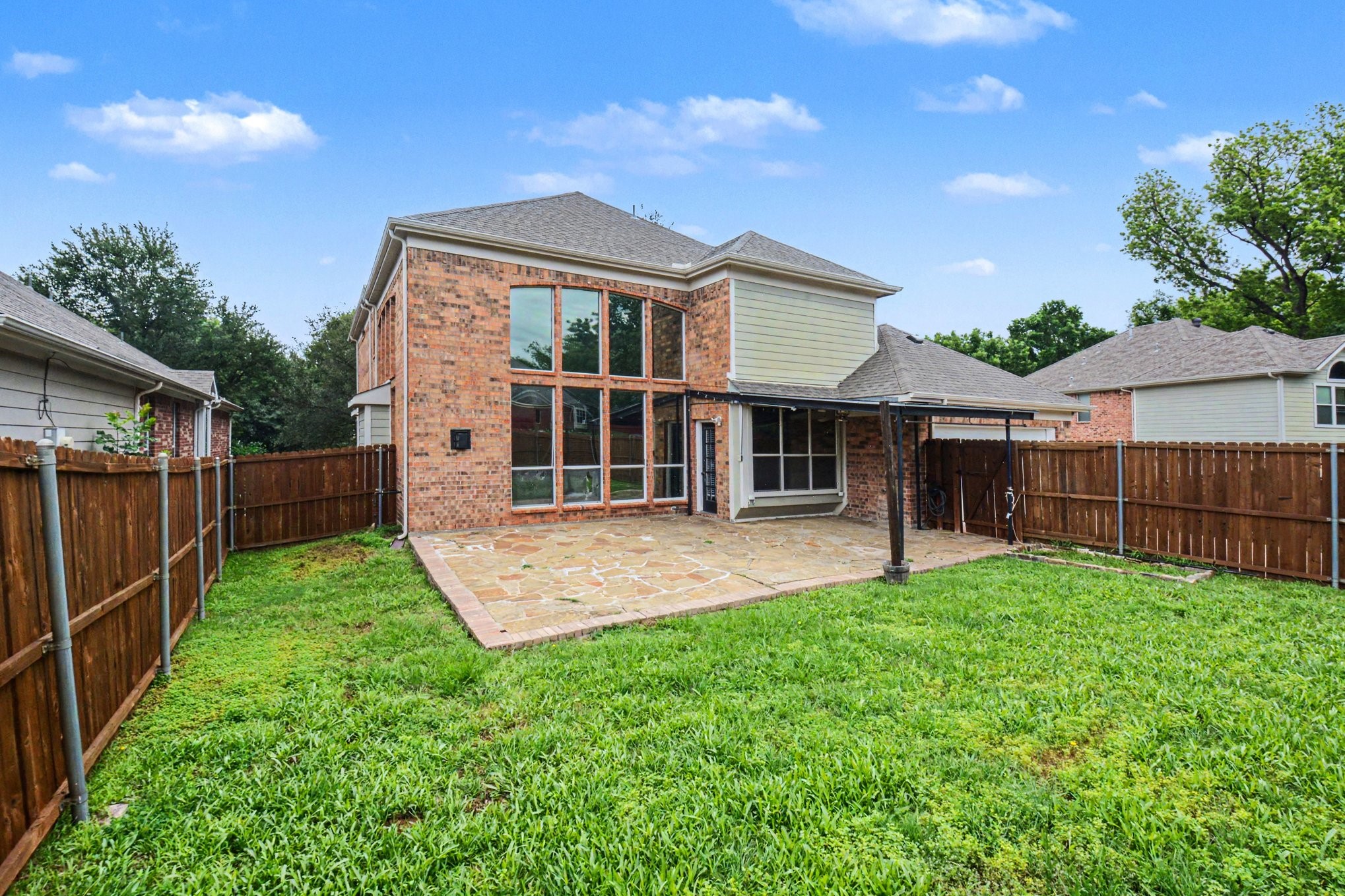 1930 Wind Lake Circle Garland TX 75040