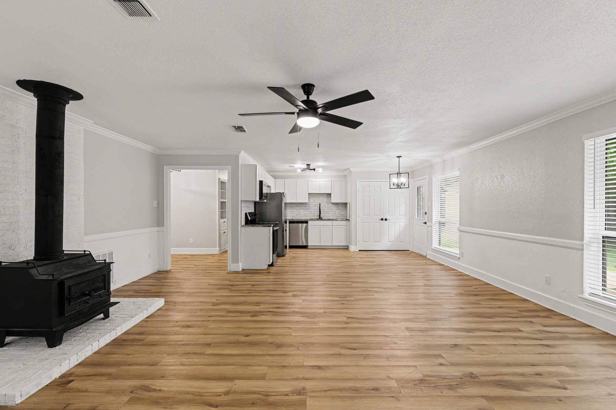 100 Pecan Circle Trenton TX 75490