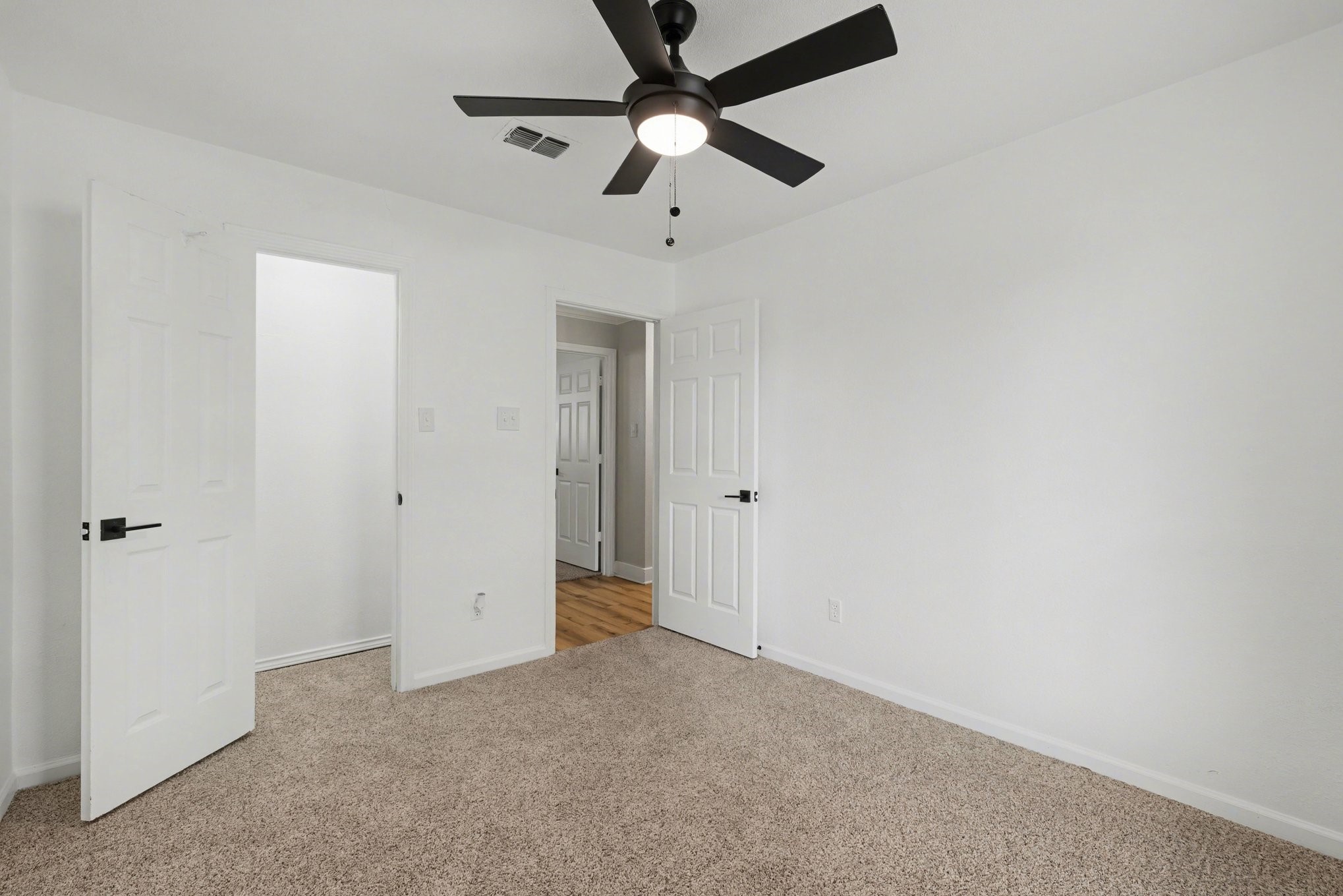 100 Pecan Circle Trenton TX 75490