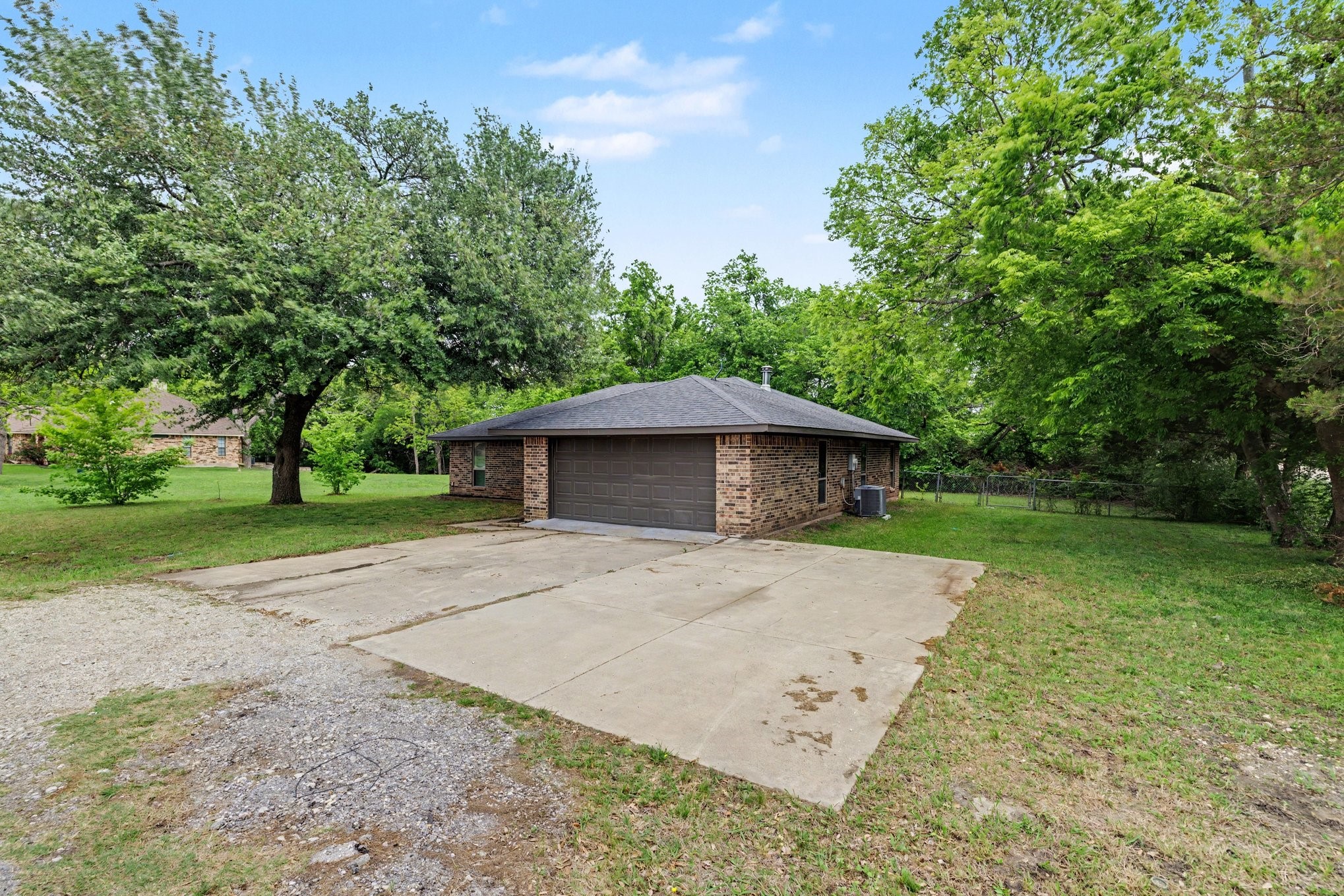 100 Pecan Circle Trenton TX 75490