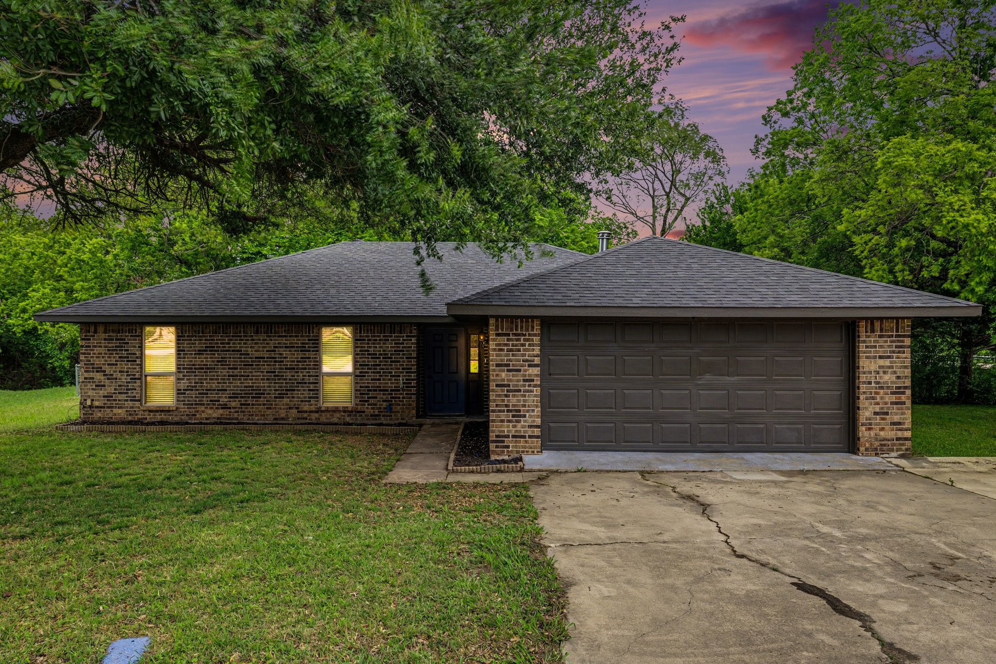 100 Pecan Circle Trenton TX 75490