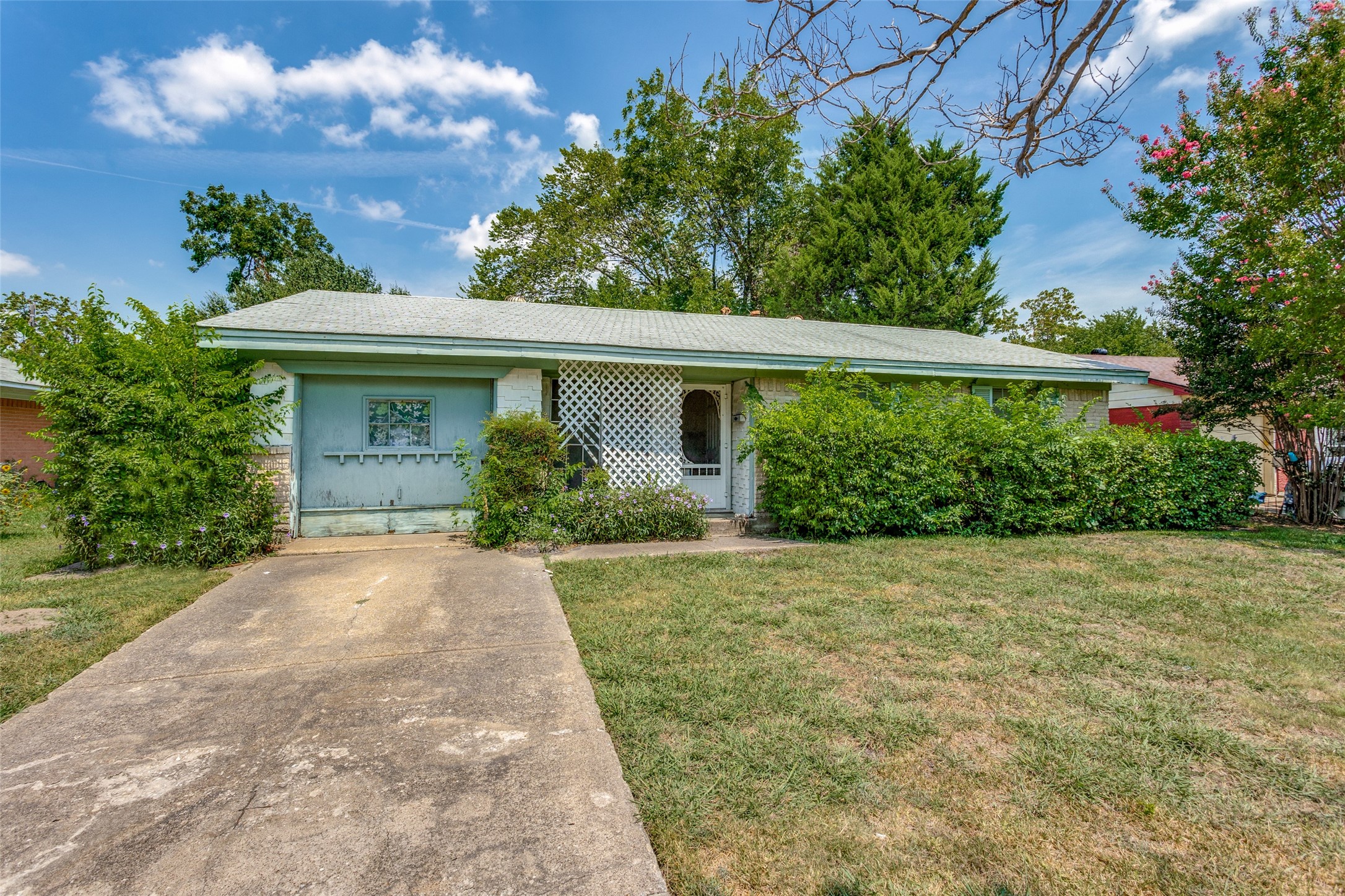 133 Tulip Drive Garland TX 75041