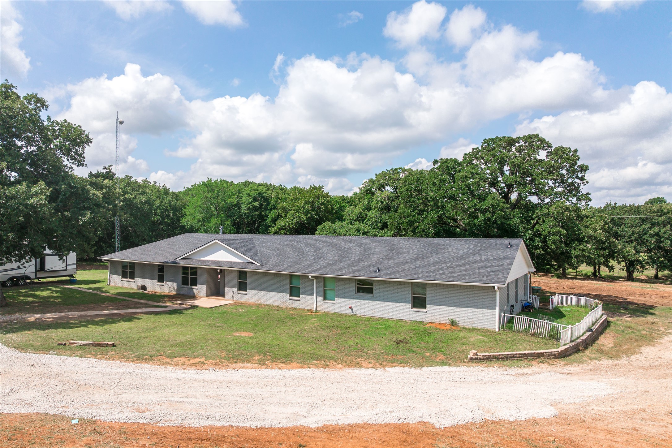 1111 Riley Road Whitesboro TX 76273