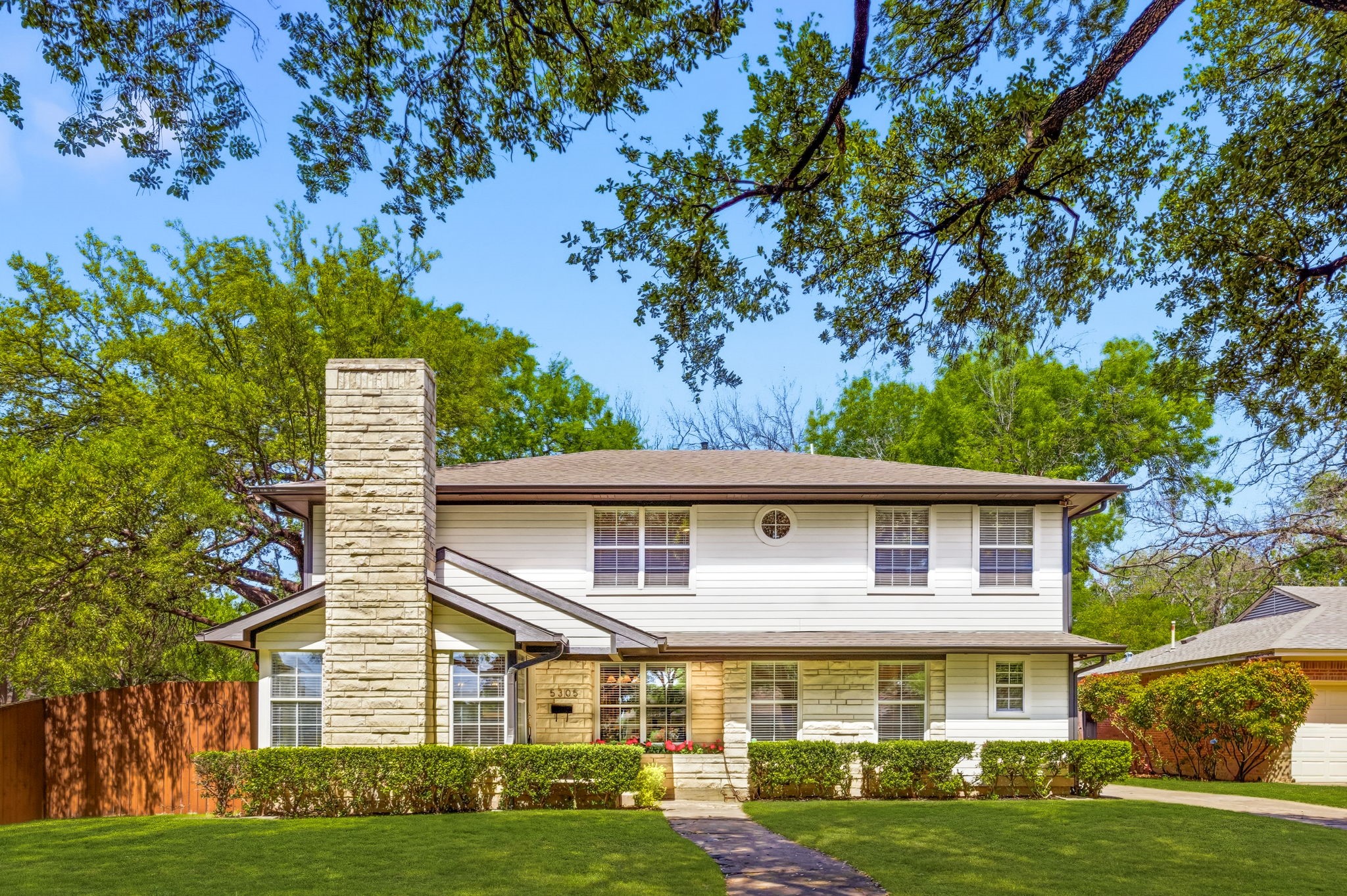 5305 Emerson Avenue Dallas TX 75209