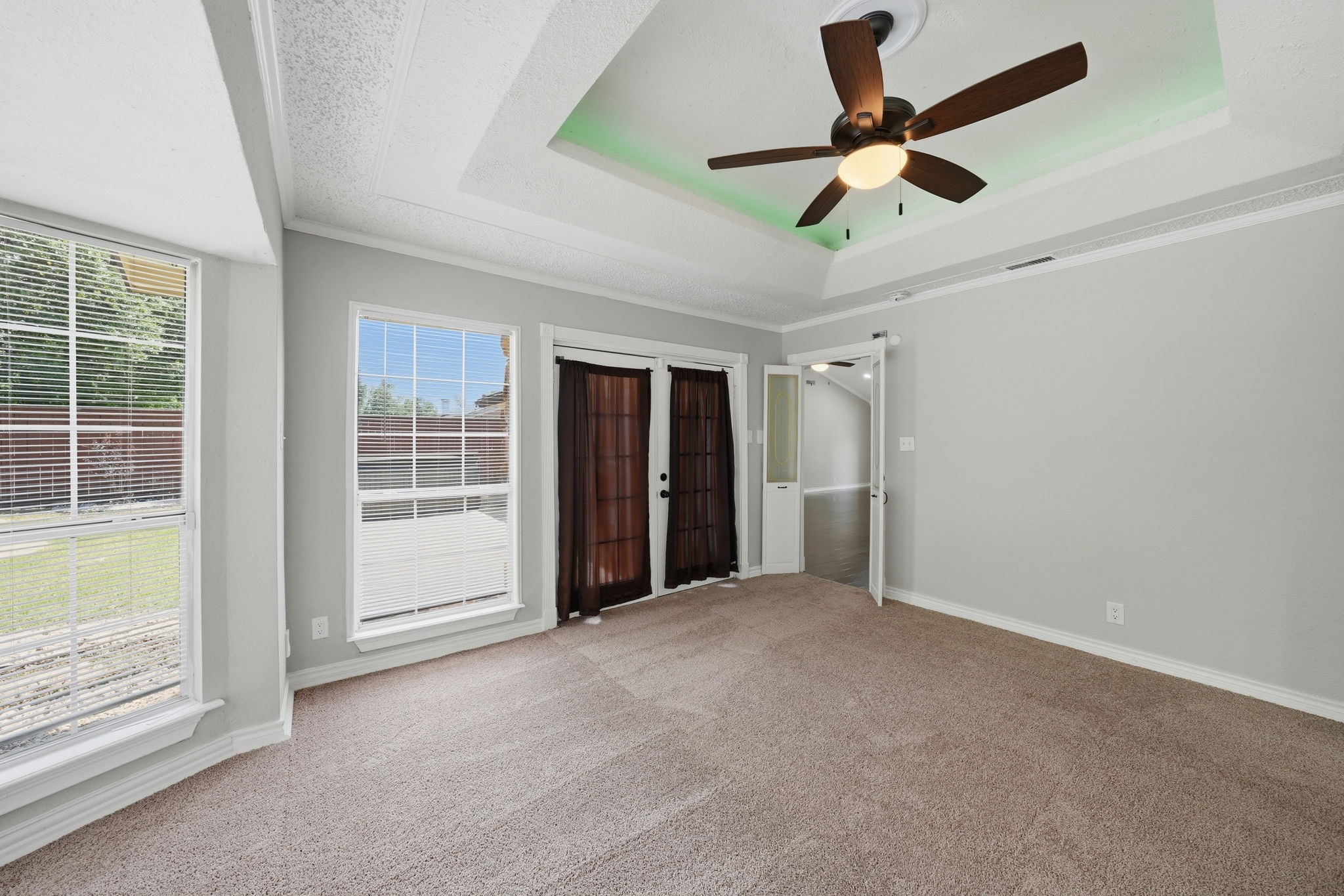 1108 Billie Ruth Lane Hurst TX 76053