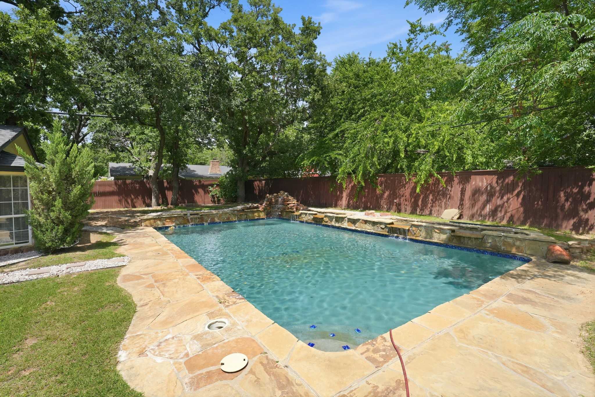 1108 Billie Ruth Lane Hurst TX 76053