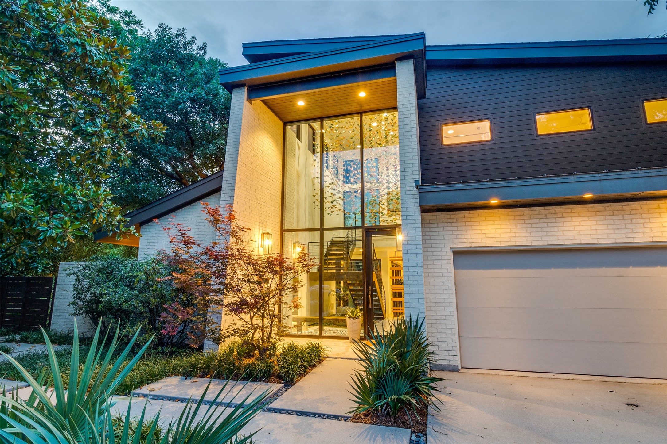 6421 Blanch Circle Dallas TX 75214