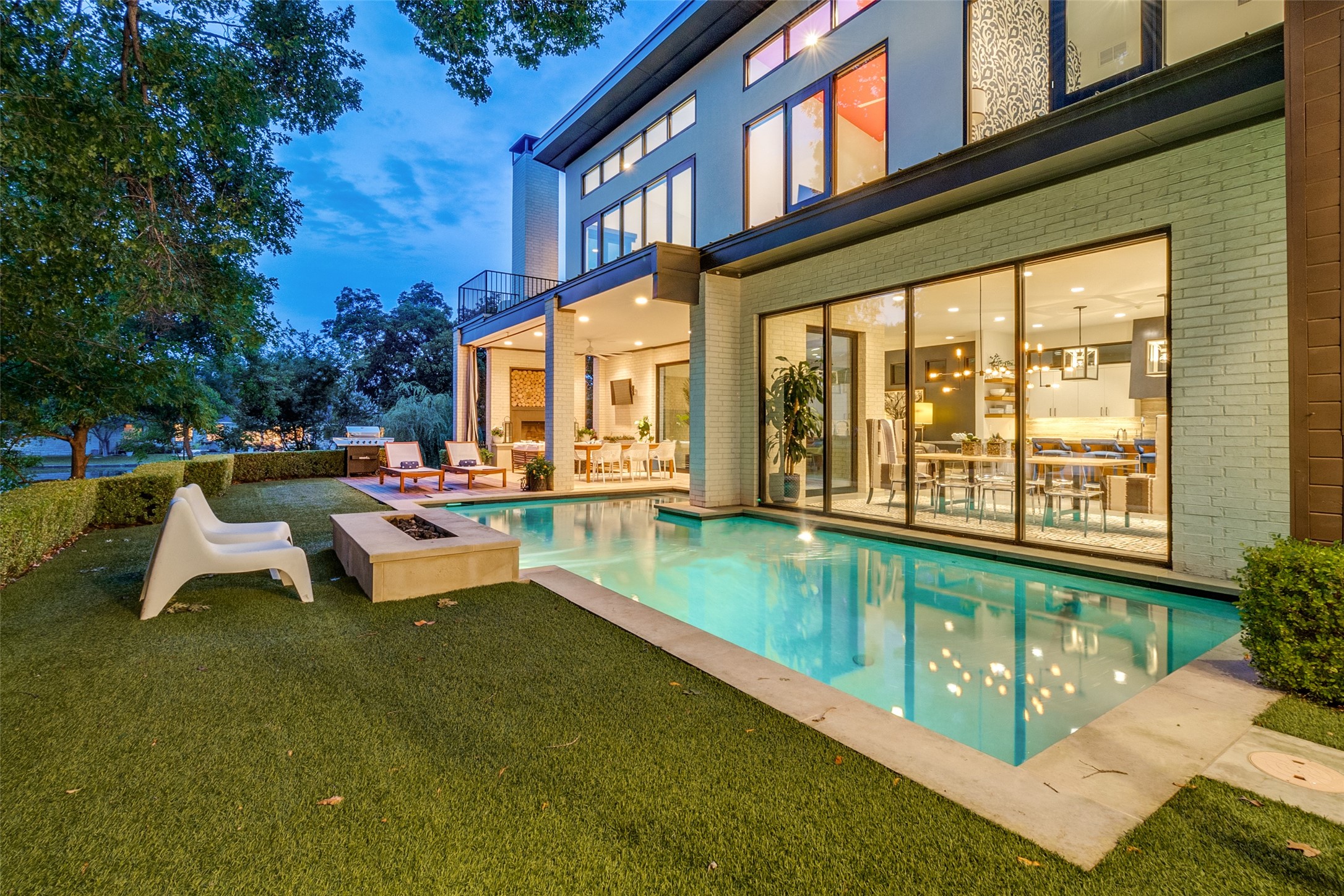 6421 Blanch Circle Dallas TX 75214