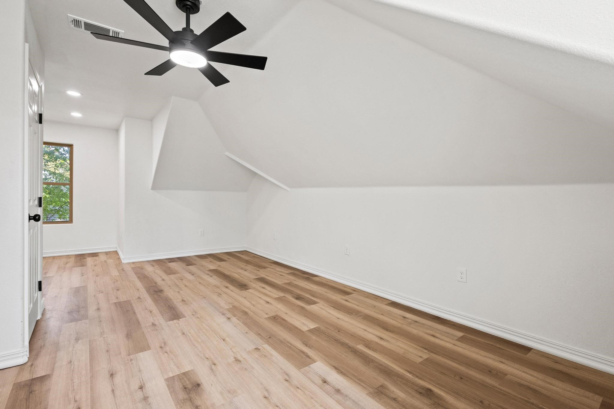 831 W Owing Street Denison TX 75020