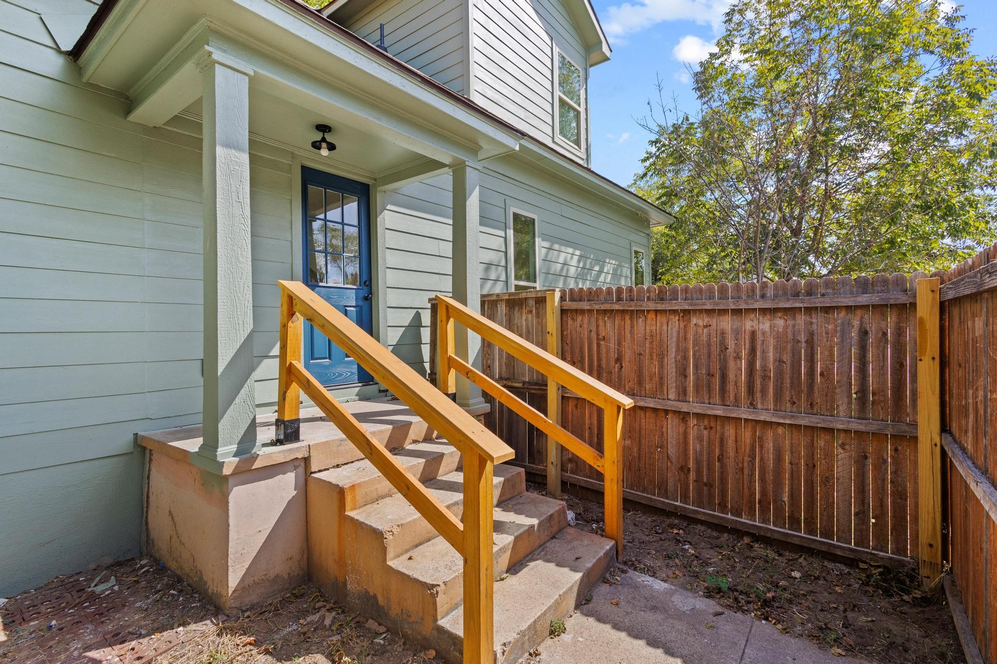 831 W Owing Street Denison TX 75020