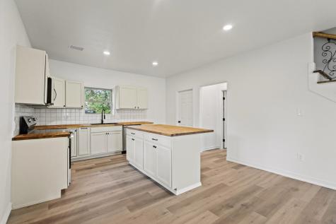 831 W Owing Street Denison TX 75020