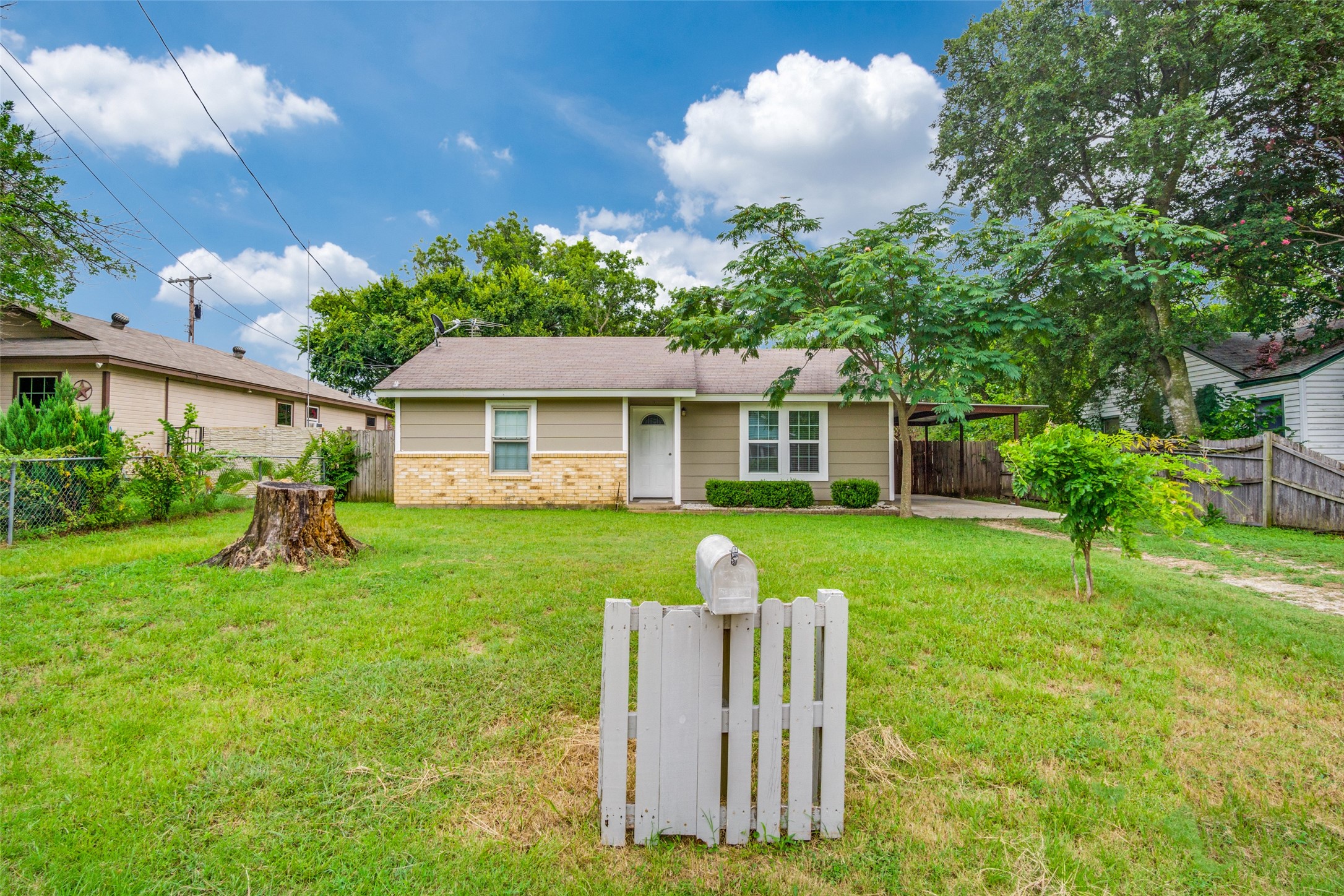 1142 Alvarado Street Cleburne TX 76031