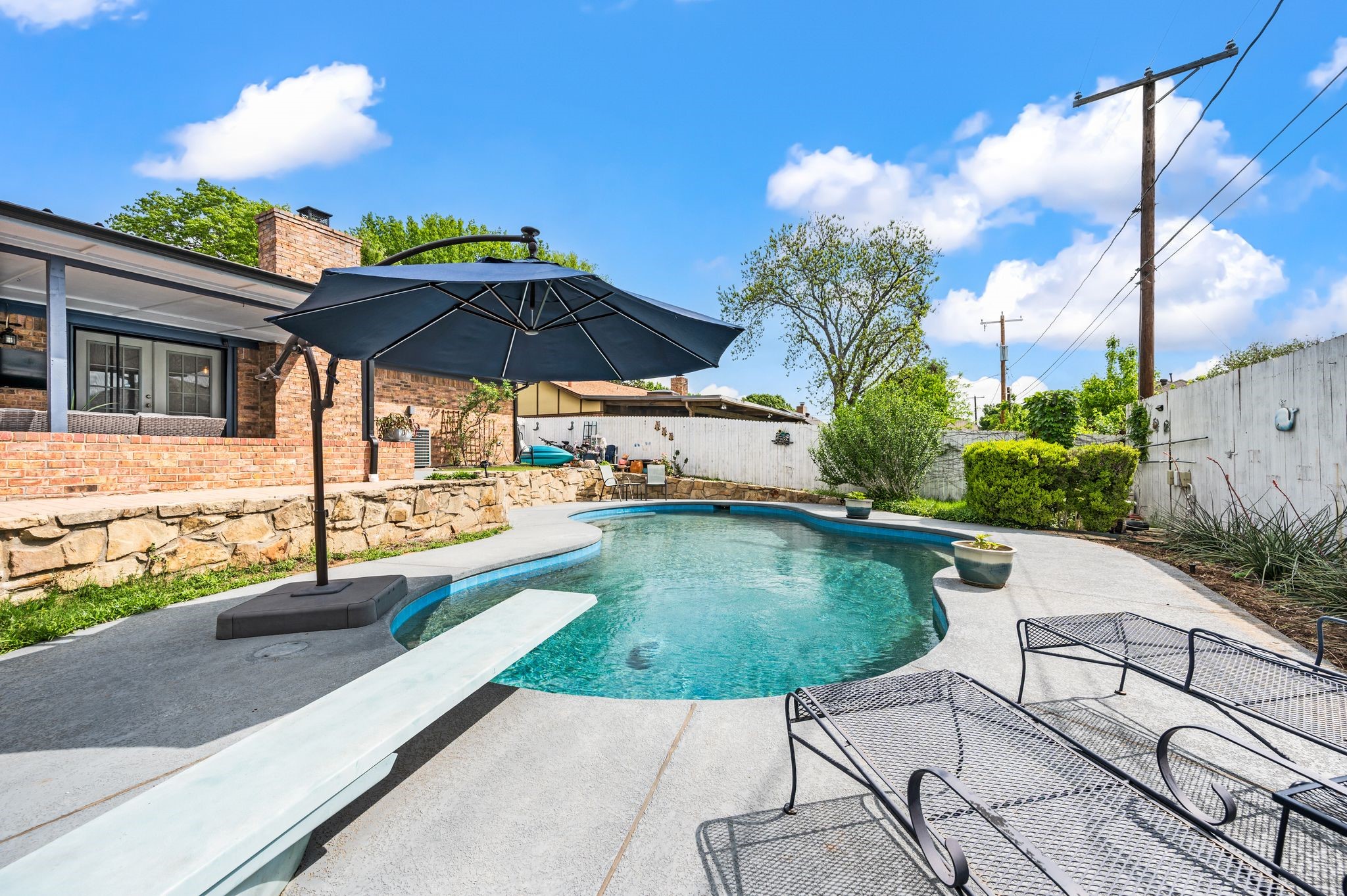 333 Mountainview Drive Hurst TX 76054